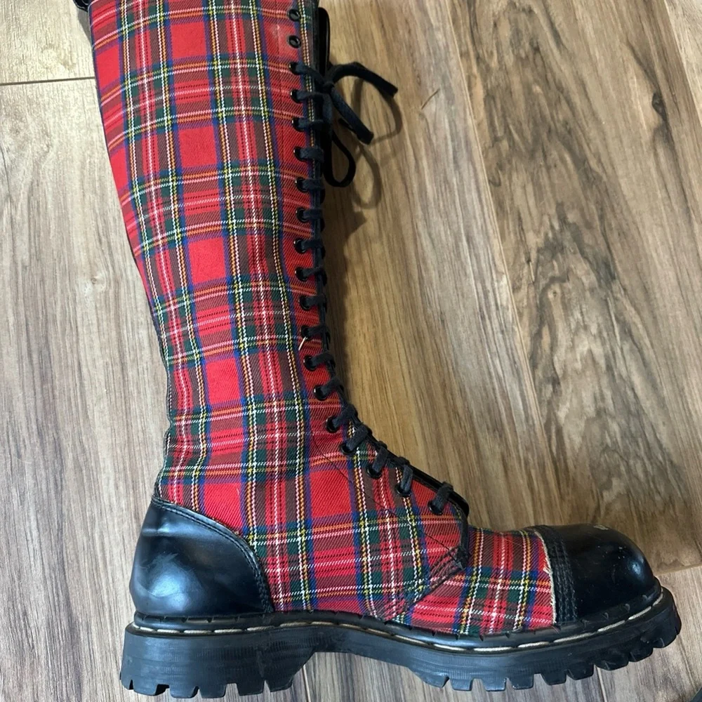 Gripfast 20-eye Steel Toe Boots England Tartan Plaid Red Size 10.5-11M 11.5-12W - Picture 6 of 10